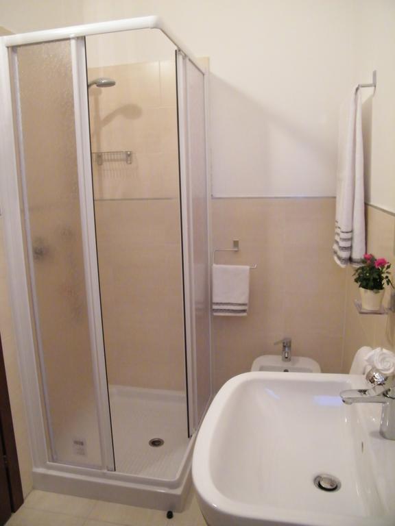 Residenza Acqua Terra Fuoco Apartment Комо Стая снимка